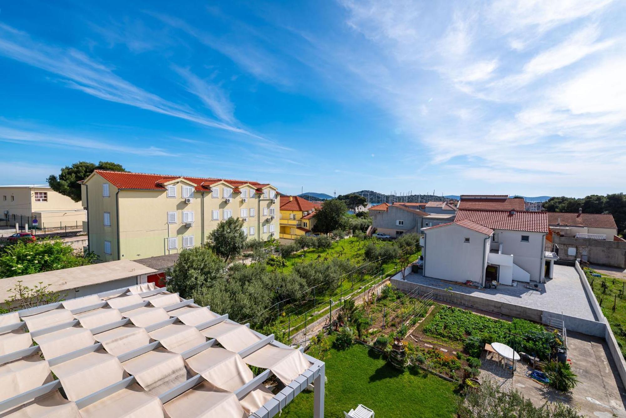 Apartments Lucija Mari Tribunj  Ngoại thất bức ảnh