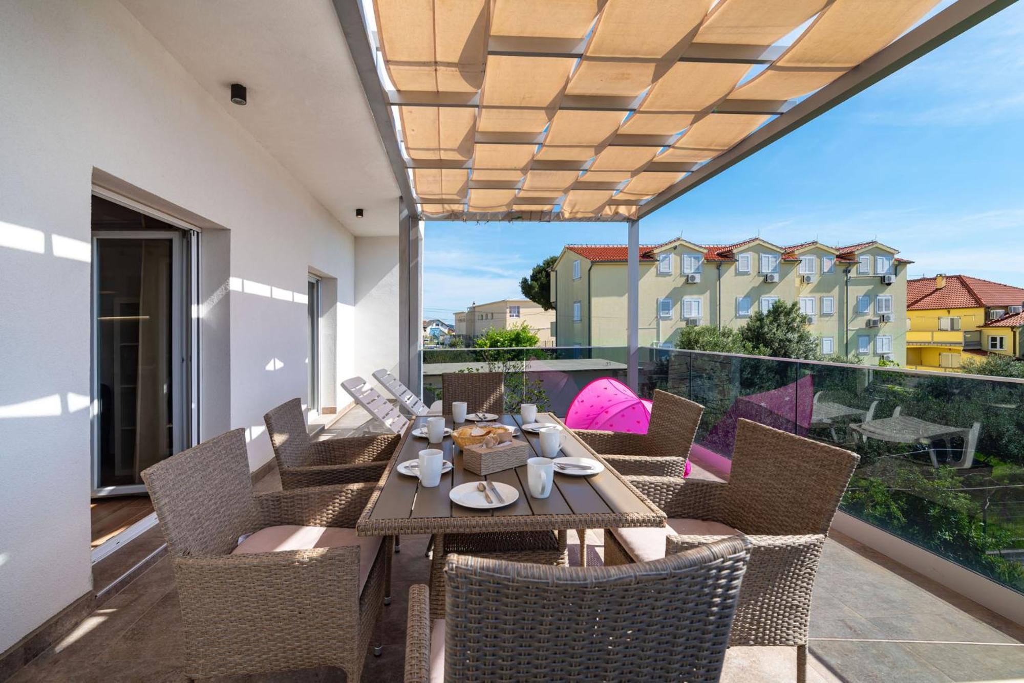 Apartments Lucija Mari Tribunj  Ngoại thất bức ảnh